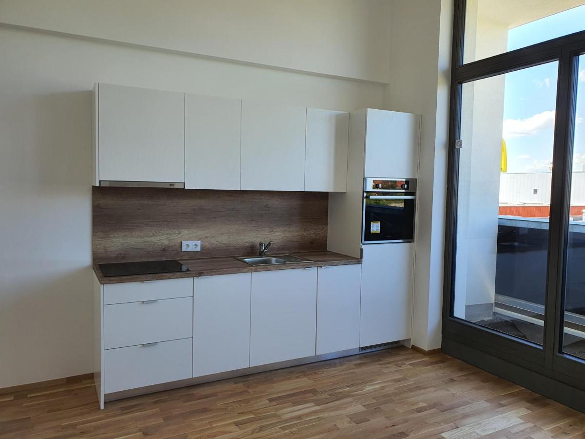 Ferienwohnung Greenpoint Wiener Neustadt Exterior foto